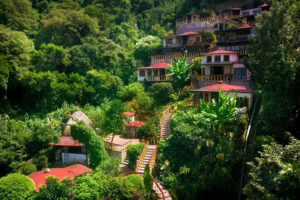 Jenna'S River Bed And Breakfast Jucanya Bagian luar foto